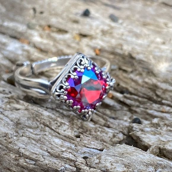 Jewelry - Handcrafted sparkly ring made with Swarovski crystal adjustable fit